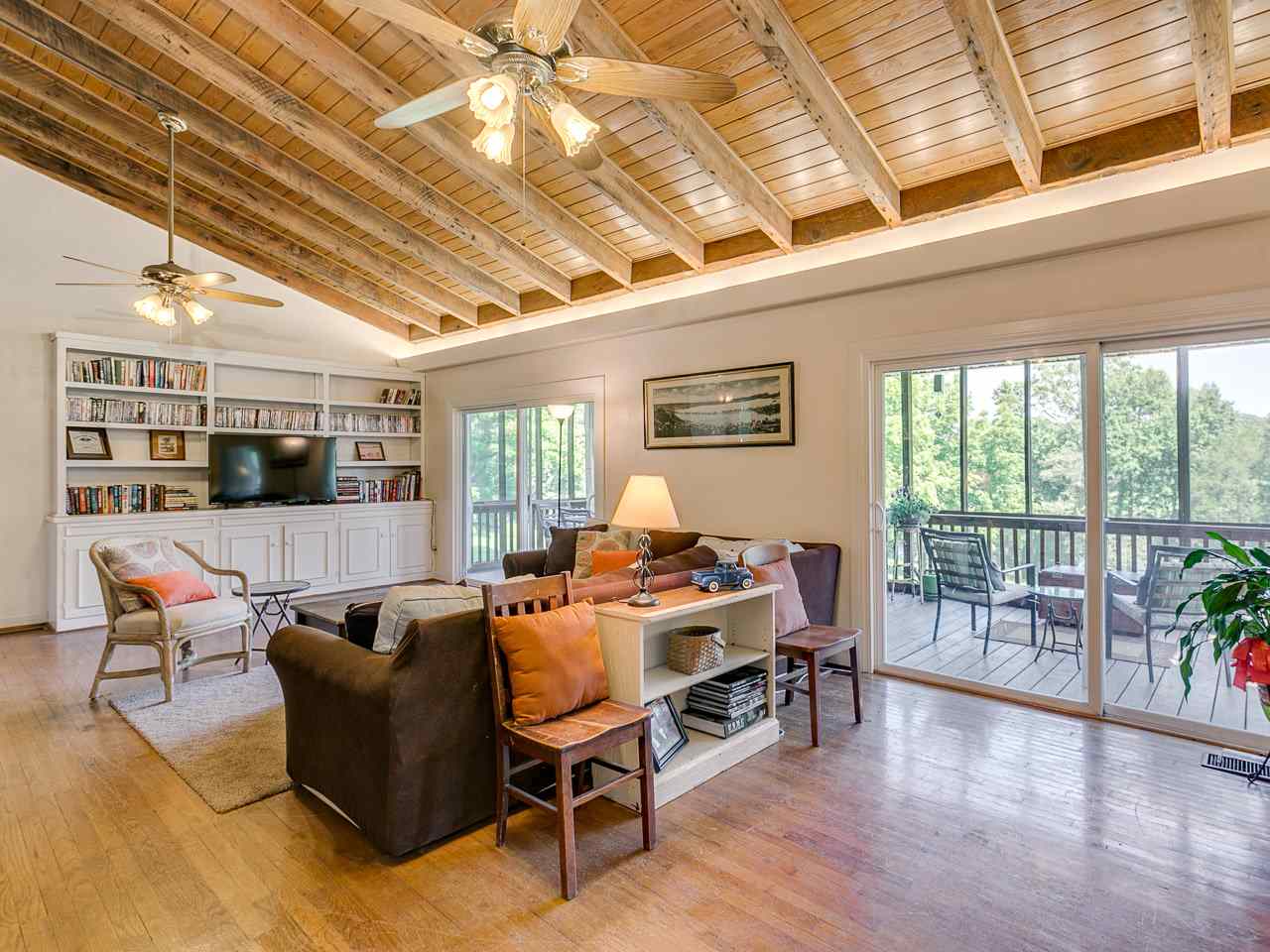 455 Grassland Road Campobello, SC 29322 - Photo 6 of 36