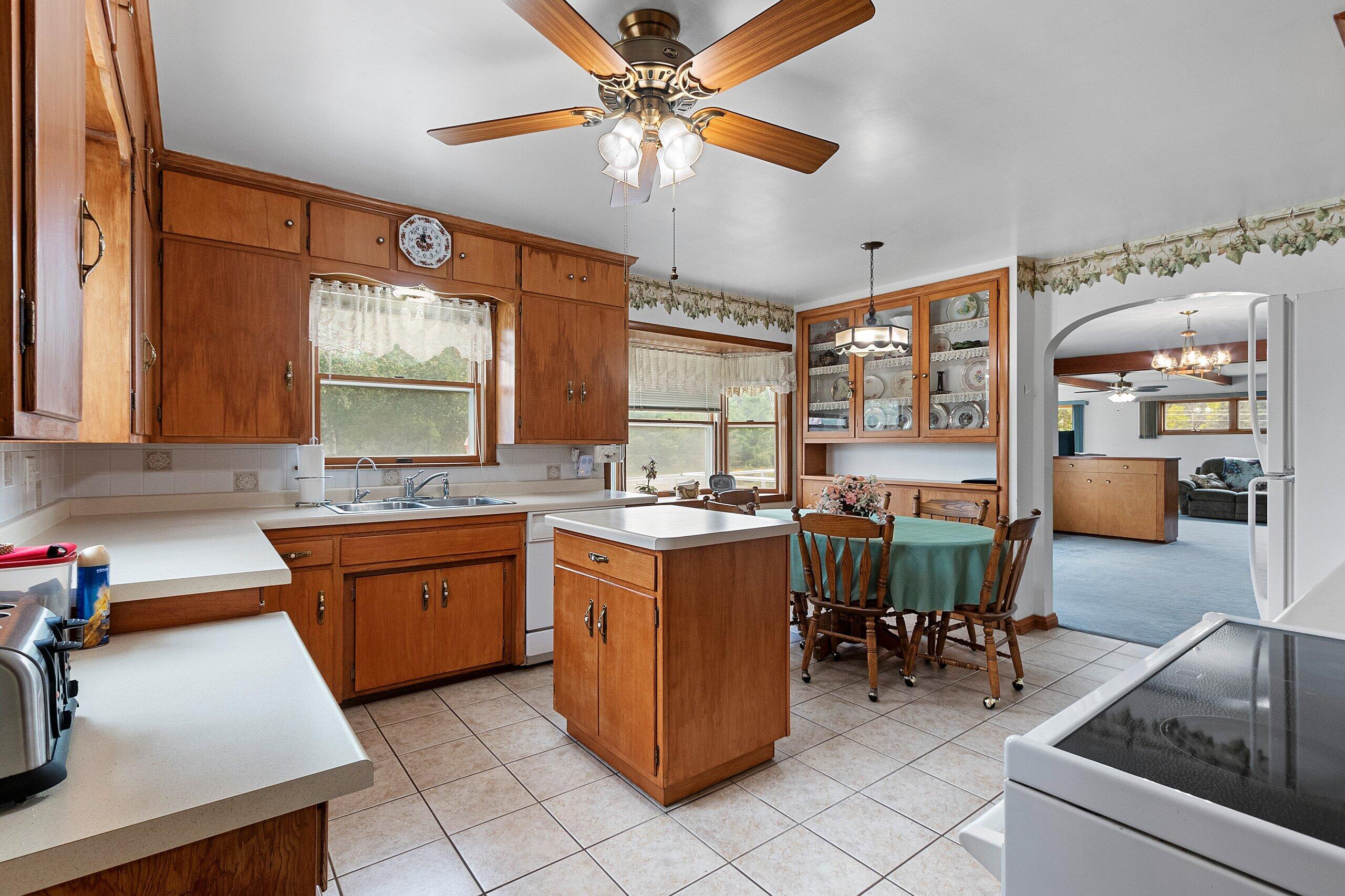 W7478 County Road 358 Daggett, MI 49821 - Photo 7 of 70 Kitchen 3