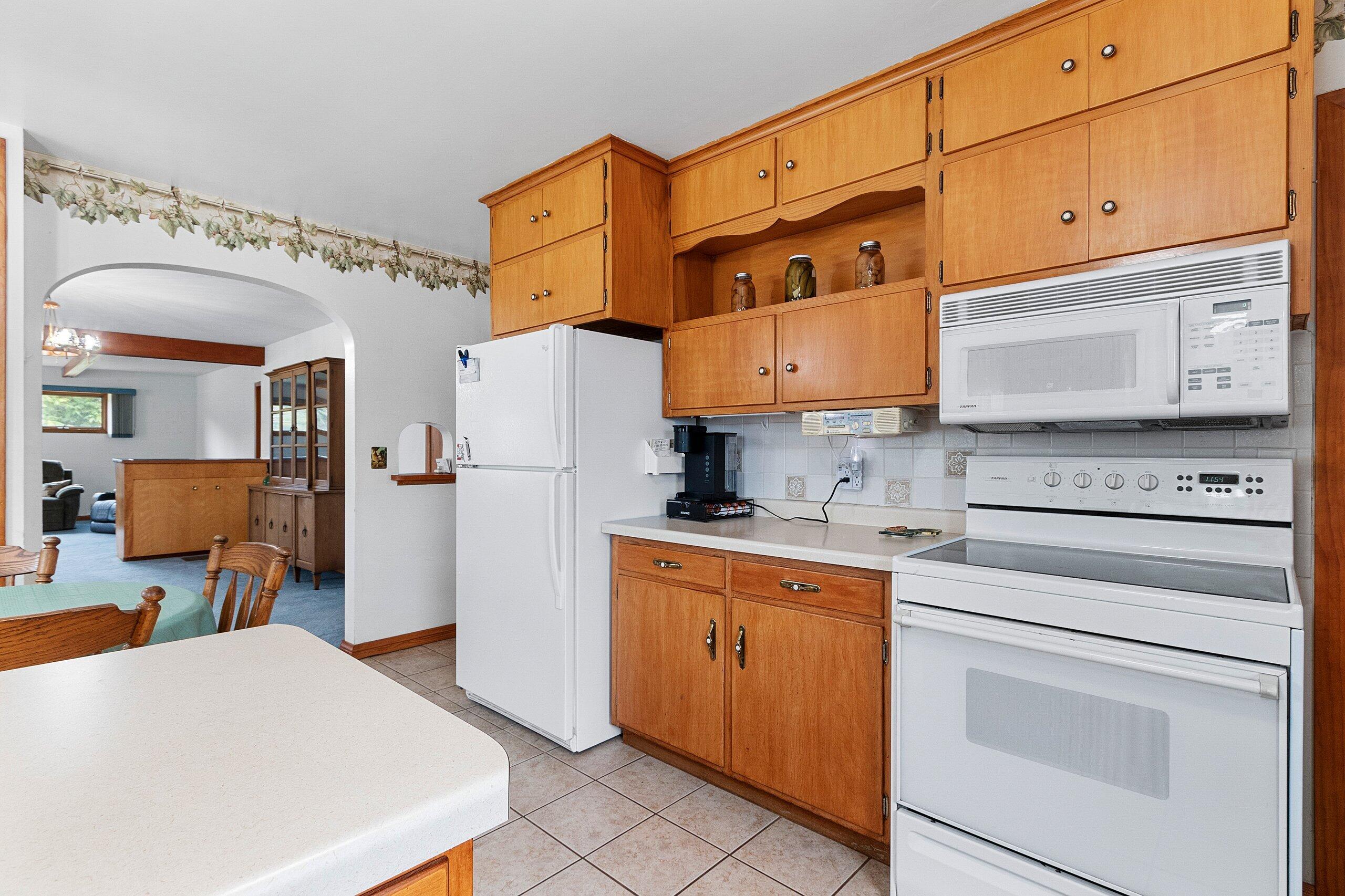 W7478 County Road 358 Daggett, MI 49821 - Photo 8 of 70 Kitchen 4