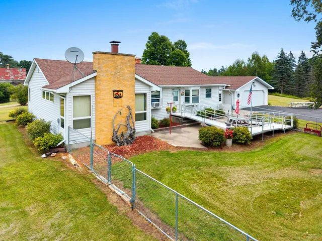 $434,000 | W7478 County Road 358, Daggett, MI 49821