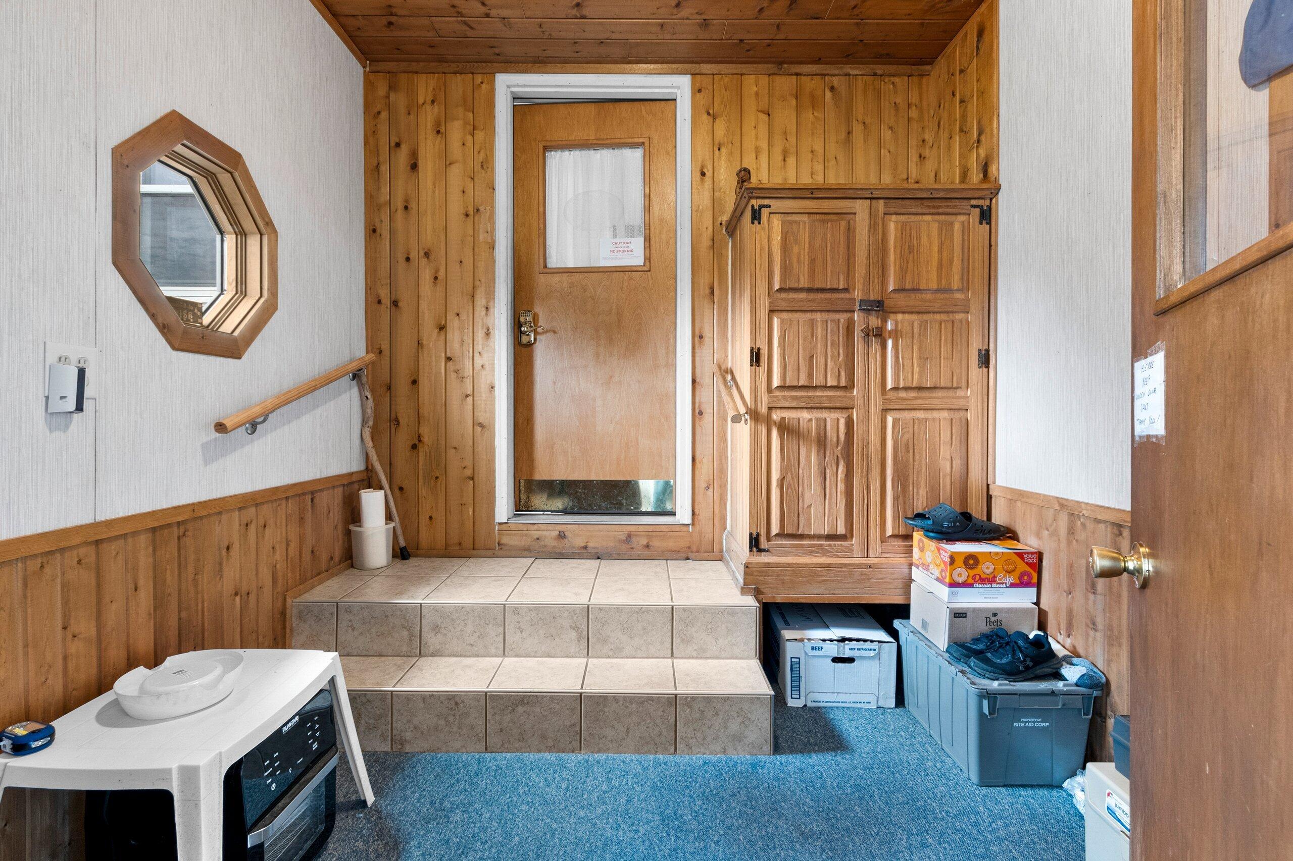 W7478 County Road 358 Daggett, MI 49821 - Photo 4 of 70 Entry into home from breezeway