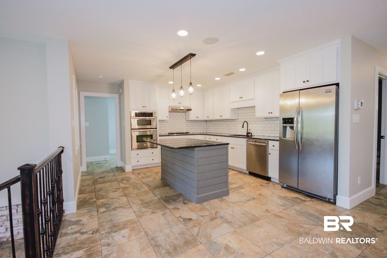 17527 River Road Summerdale, AL 36580 - Photo 6 of 50 Kitchen