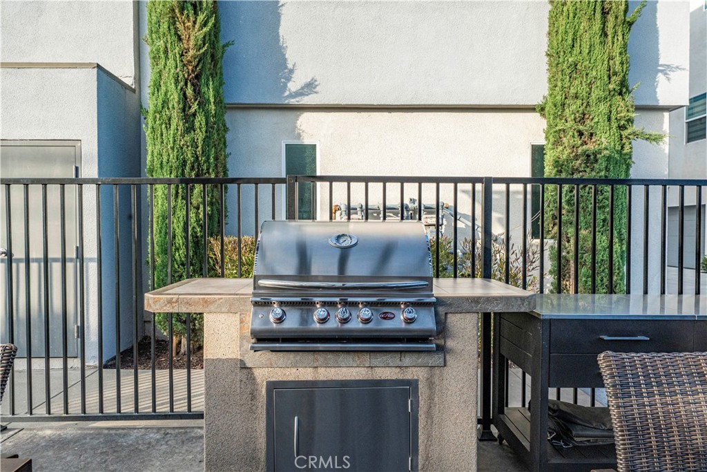 7950 Telegraph Road Downey, CA 90240 - Photo 34 of 36 BBQ Area