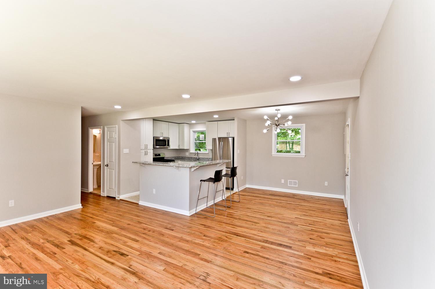 8107 Daniel Drive District Heights, MD 20747 - Photo 15 of 37