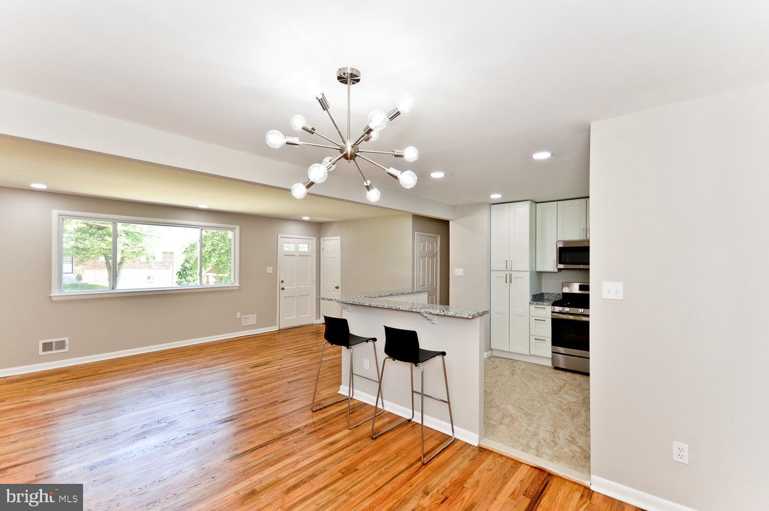 8107 Daniel Drive District Heights, MD 20747 - Photo 3 of 37