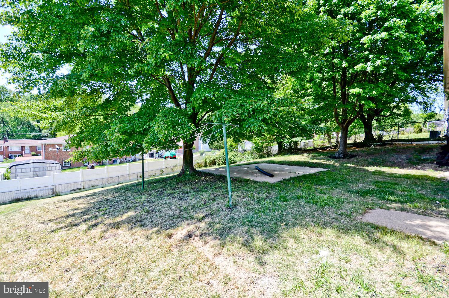 8107 Daniel Drive District Heights, MD 20747 - Photo 34 of 37