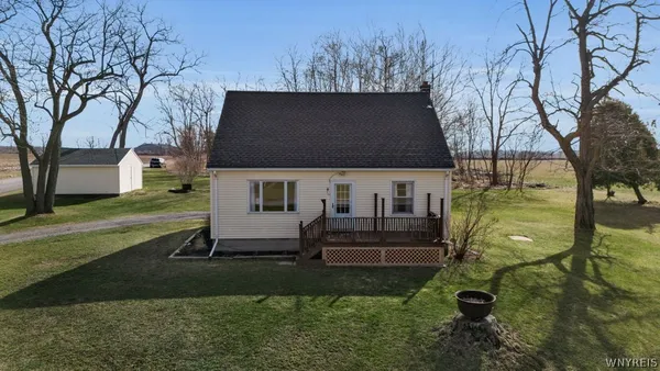 $225,000 | 9471 York Road, Le Roy, NY 14482