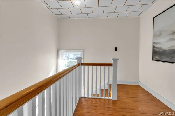 $225,000 | 9471 York Road, Le Roy, NY 14482
