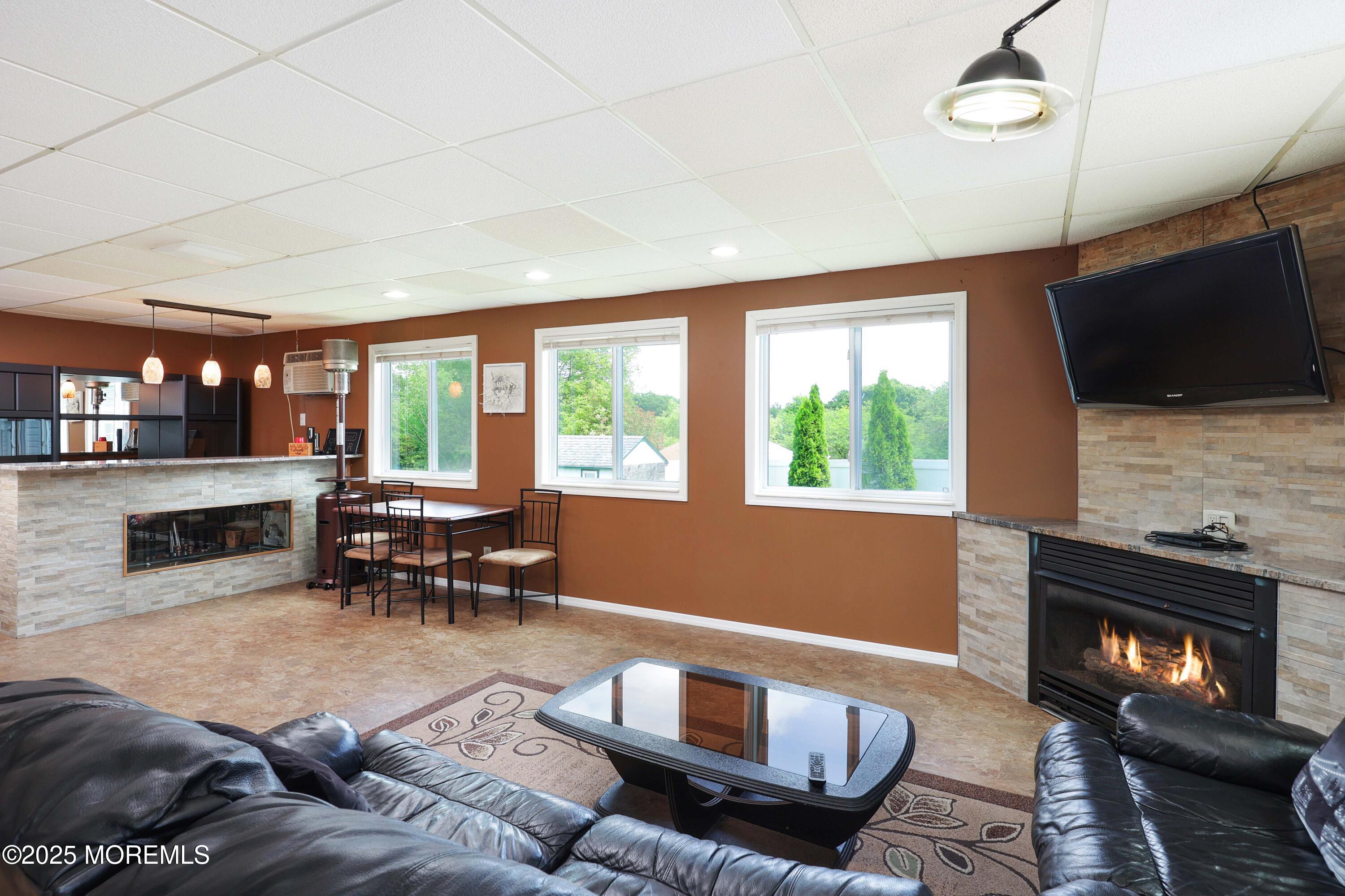 3 Magnolia Court Matawan, NJ 07747 - Photo 22 of 61 758A4453