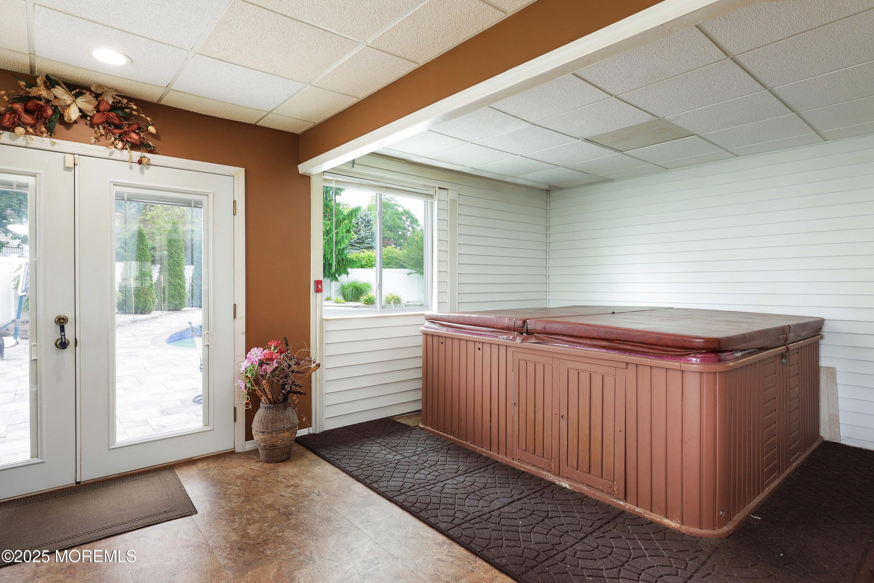 3 Magnolia Court Matawan, NJ 07747 - Photo 24 of 61 758A4173