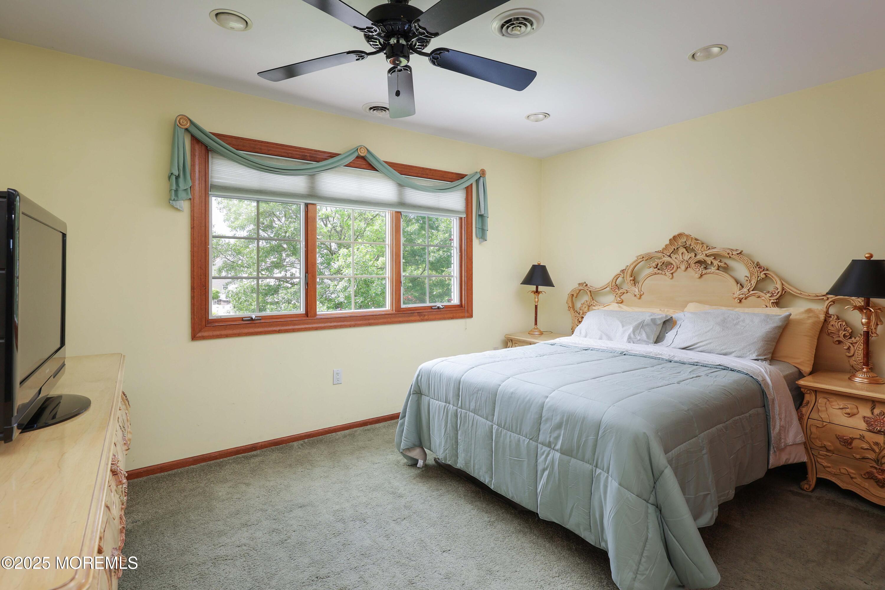 3 Magnolia Court Matawan, NJ 07747 - Photo 35 of 61 758A4560