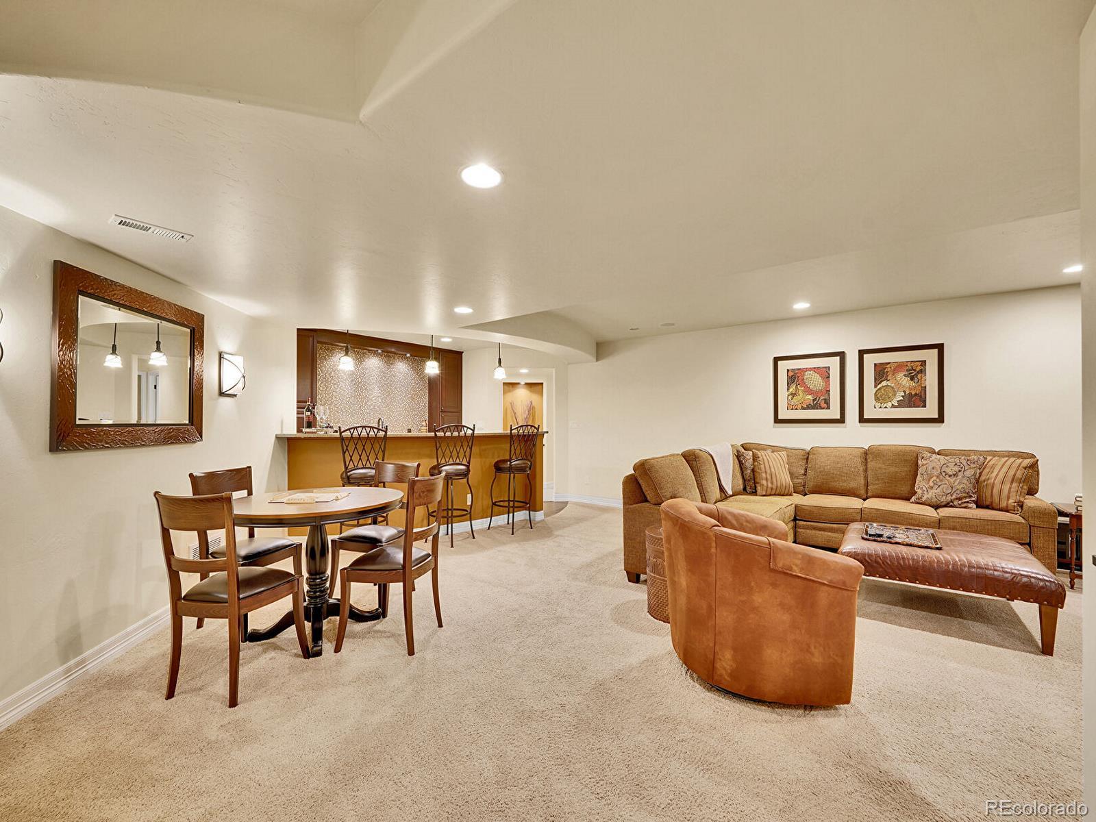 2571 Hunters Place Highlands Ranch, CO 80129 - Photo 11 of 50 Gallery Image 11