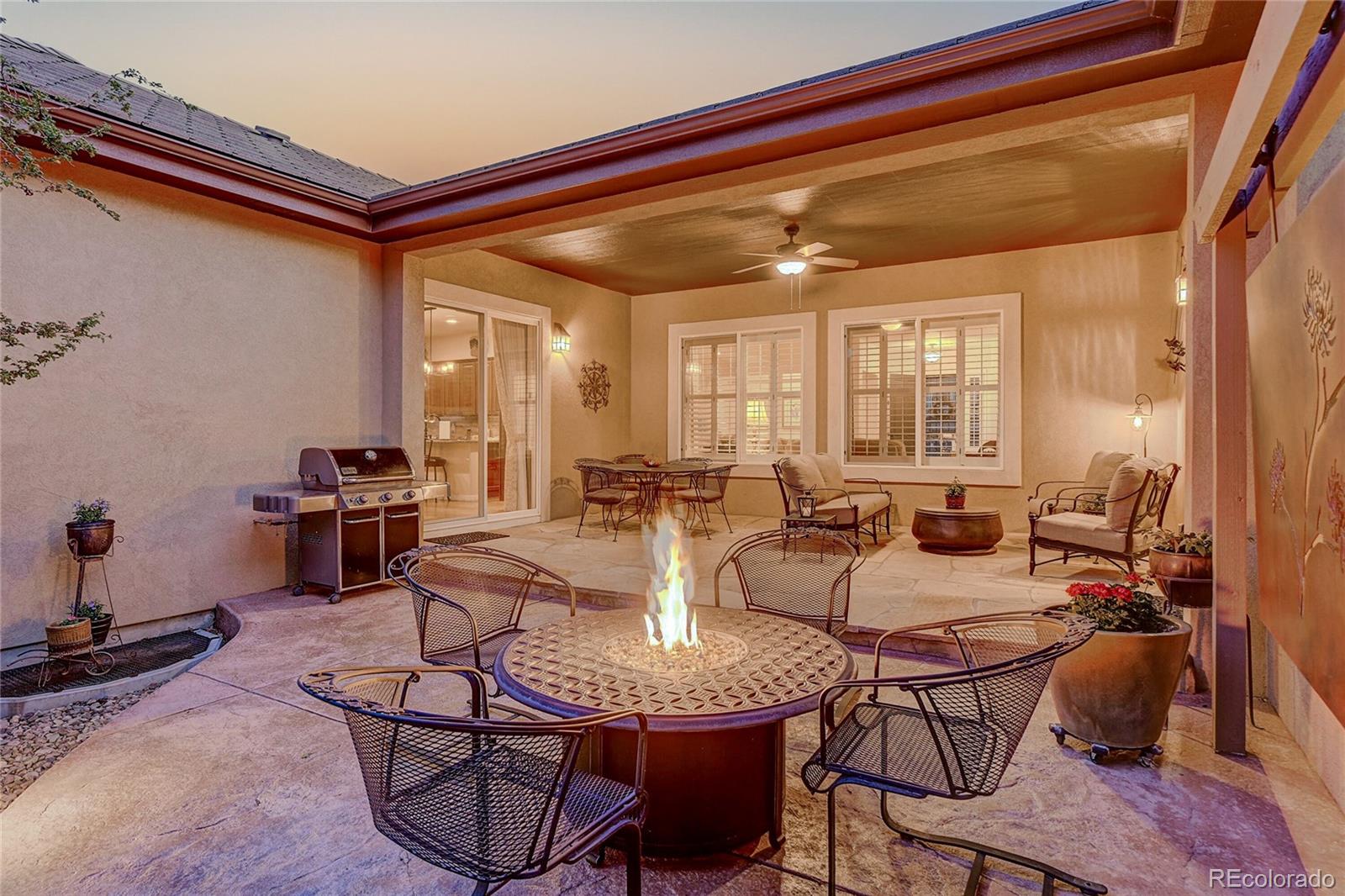 2571 Hunters Place Highlands Ranch, CO 80129 - Photo 38 of 50 Gallery Image 38