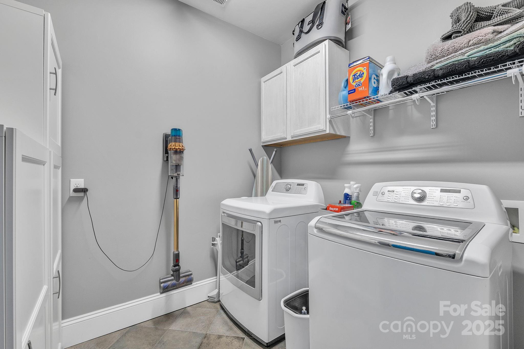 220 Alvin Hough Road Midland, NC 28107 - Photo 20 of 46 a utility room with dryer and washer