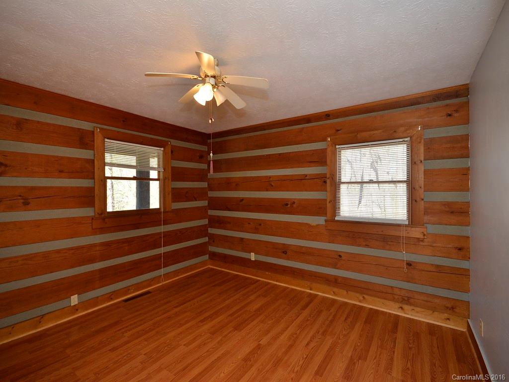 591 Reeves Cove Road Candler, NC 28715 - Photo 5 of 24 Gallery Image 5