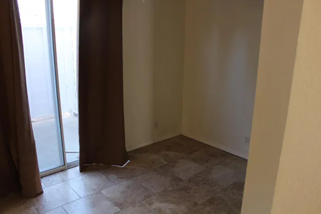 $220,000 | 8260 Center Parkway, Unit 92, Sacramento, CA 95823