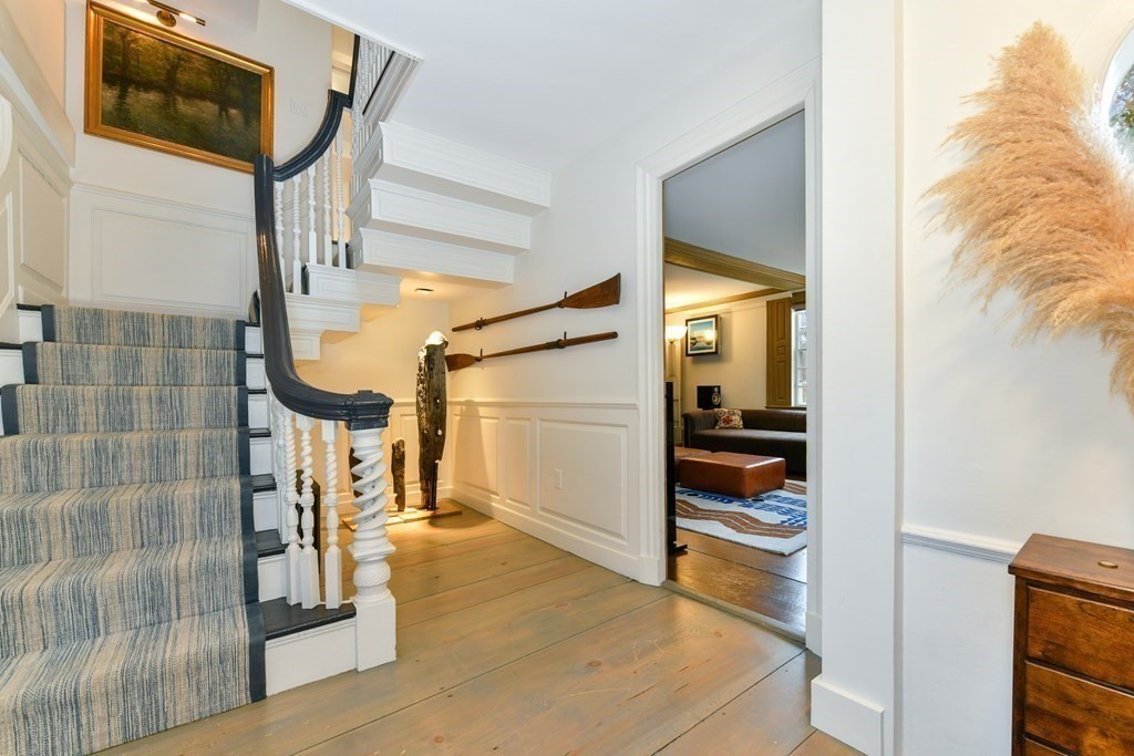 301 Summer Street Manchester, MA 01944 - Photo 11 of 29