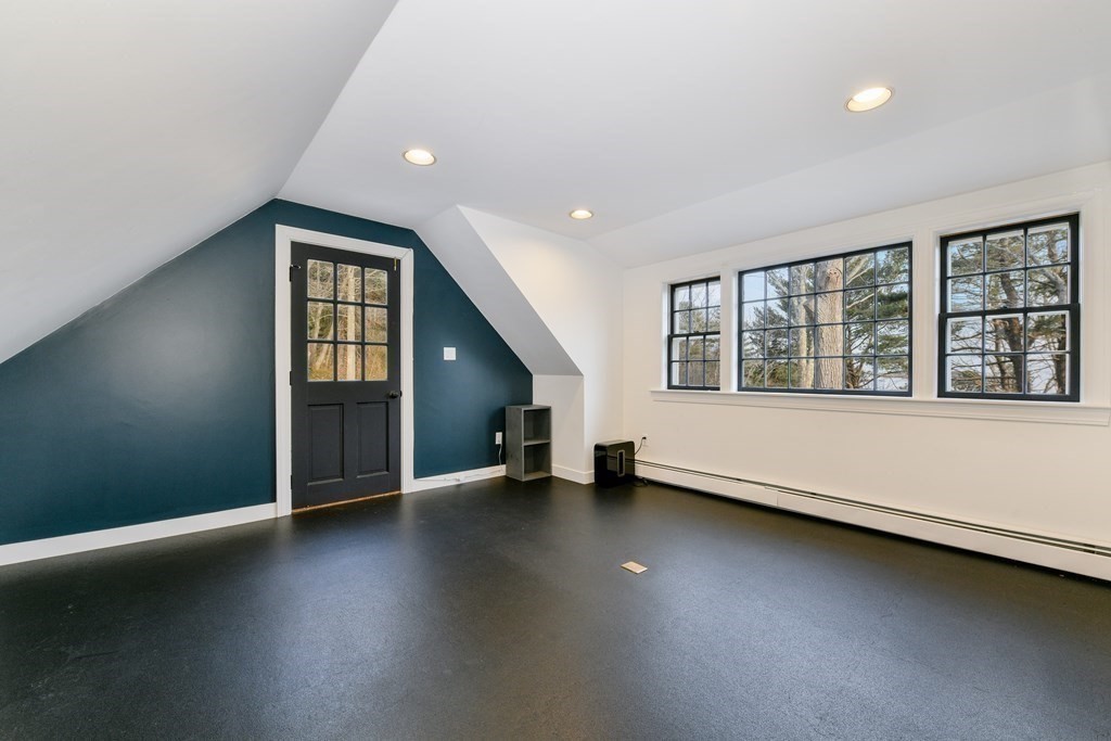 301 Summer Street Manchester, MA 01944 - Photo 22 of 29