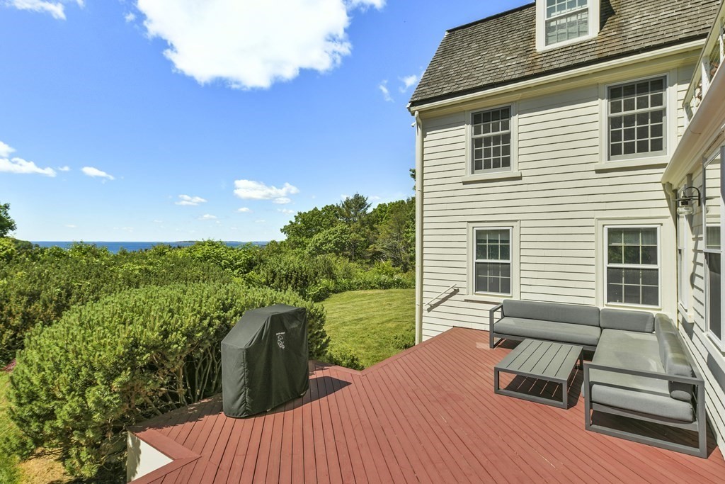 301 Summer Street Manchester, MA 01944 - Photo 24 of 29