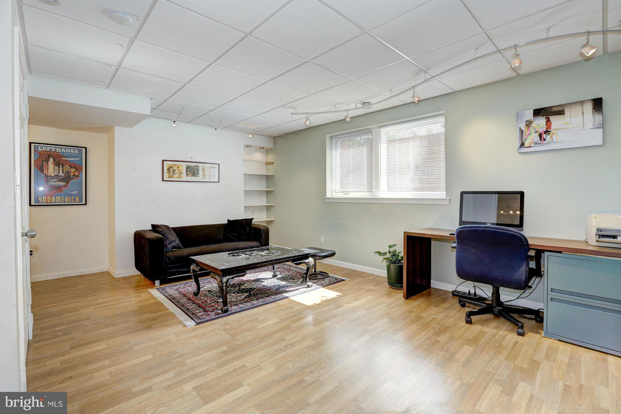 5701 Newington Road Bethesda, MD 20816 - Photo 24 of 30 Interior (General)