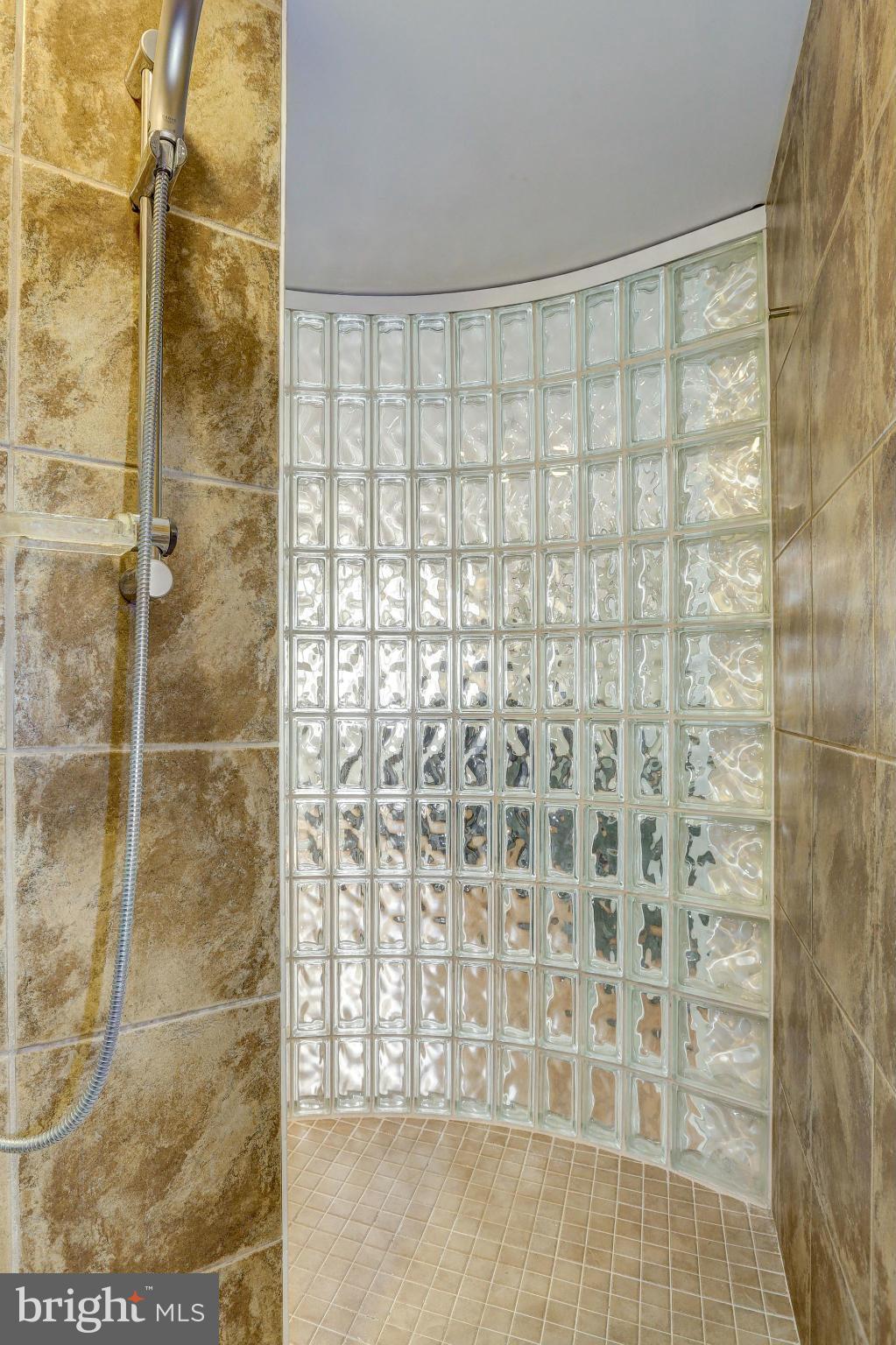 5701 Newington Road Bethesda, MD 20816 - Photo 26 of 30 Bath