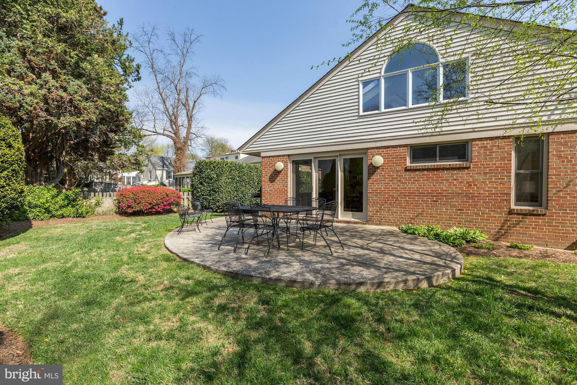 5701 Newington Road Bethesda, MD 20816 - Photo 28 of 30 Exterior (Rear)