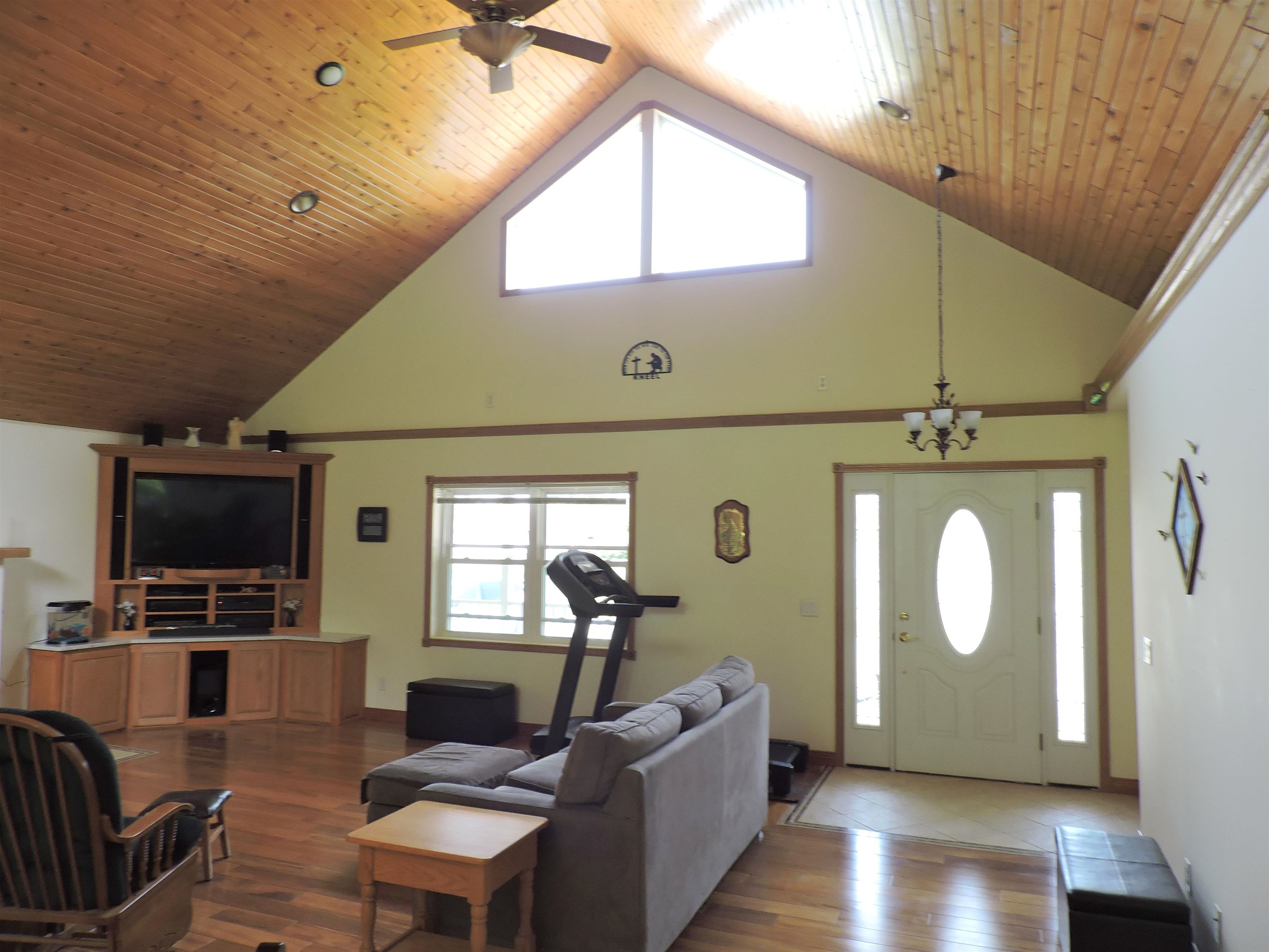 1685 Bentley Road Bentley, MI 48613 - Photo 14 of 55