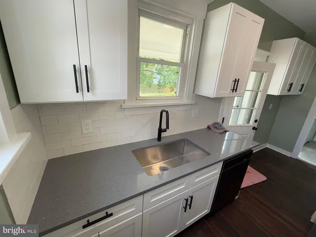 $550,000 | 1210 Eldridge Avenue, Oaklyn, NJ 08107