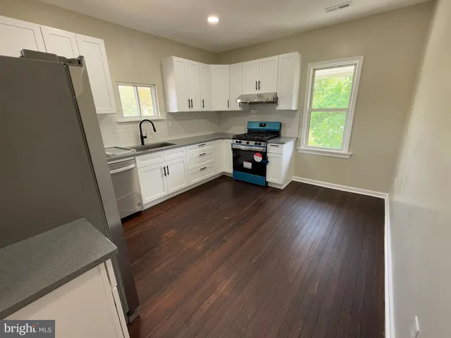 $550,000 | 1210 Eldridge Avenue, Oaklyn, NJ 08107