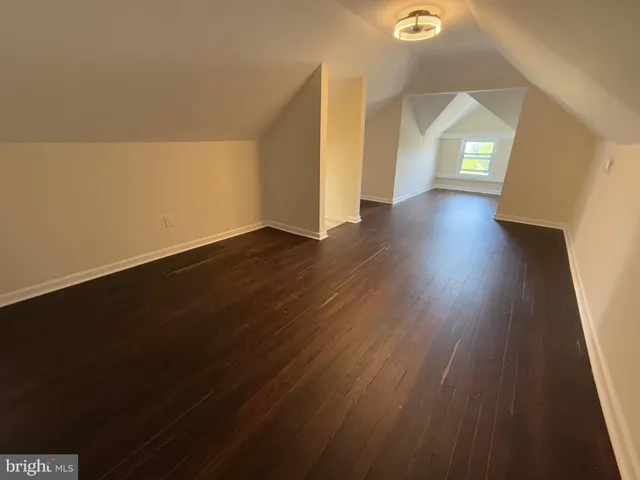 $550,000 | 1210 Eldridge Avenue, Oaklyn, NJ 08107