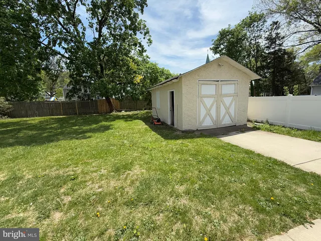 $550,000 | 1210 Eldridge Avenue, Oaklyn, NJ 08107