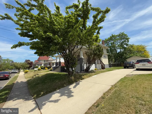 $550,000 | 1210 Eldridge Avenue, Oaklyn, NJ 08107