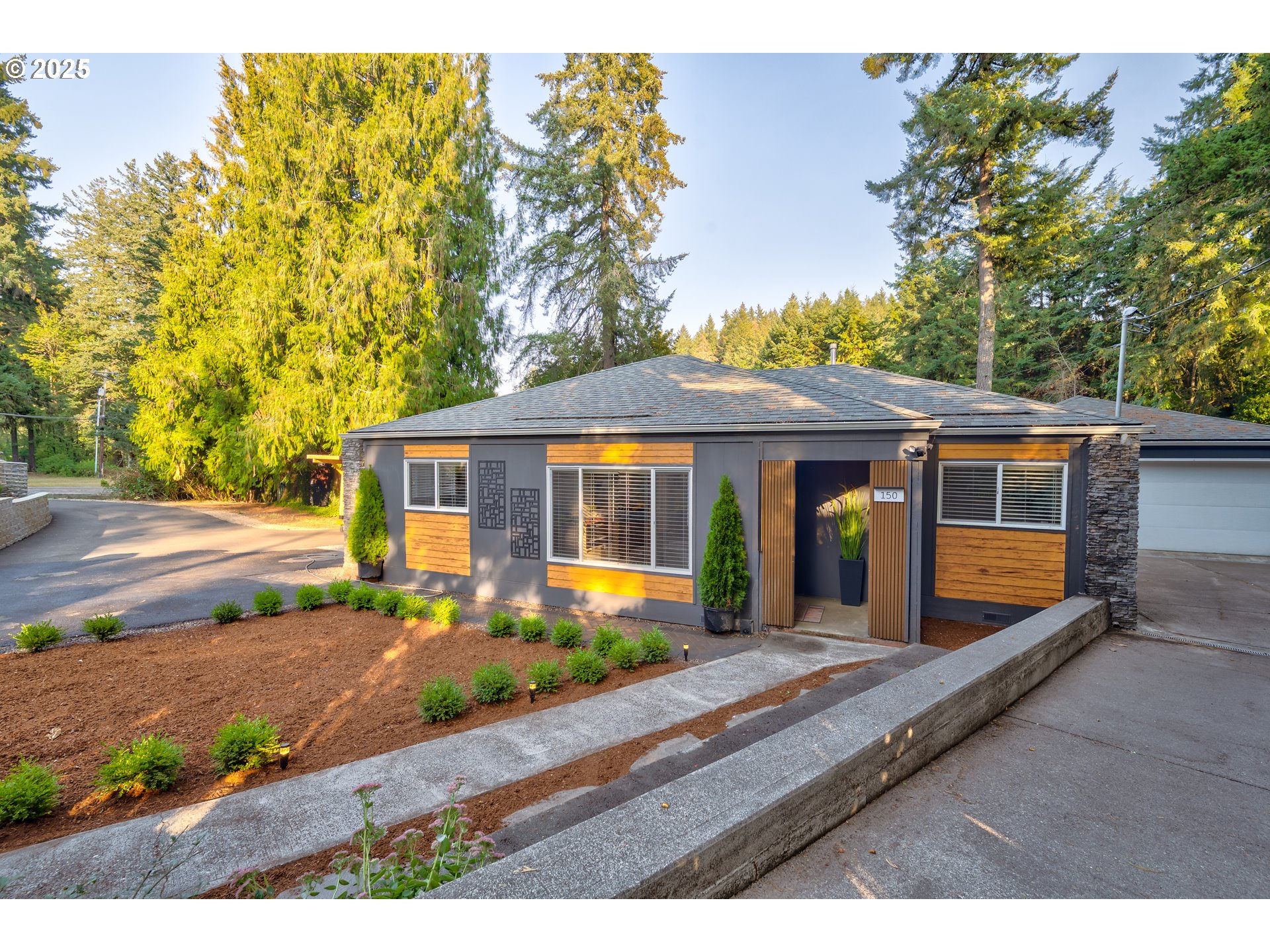 150 Rees Hill Road Southeast Salem, OR 97306 - Photo 3 of 45