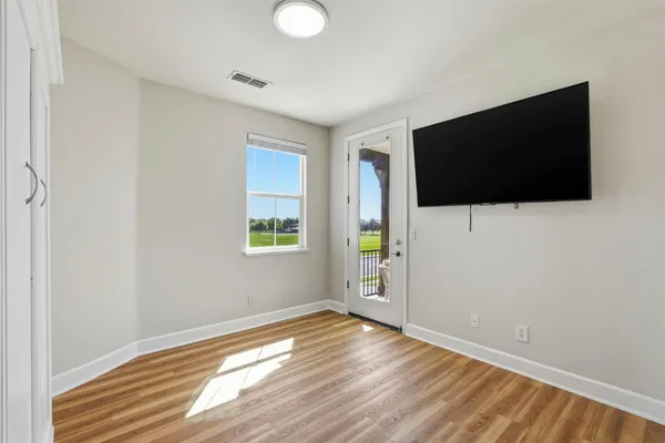 $888,000 | 5515 Jerry Litell Way, Sacramento, CA 95835