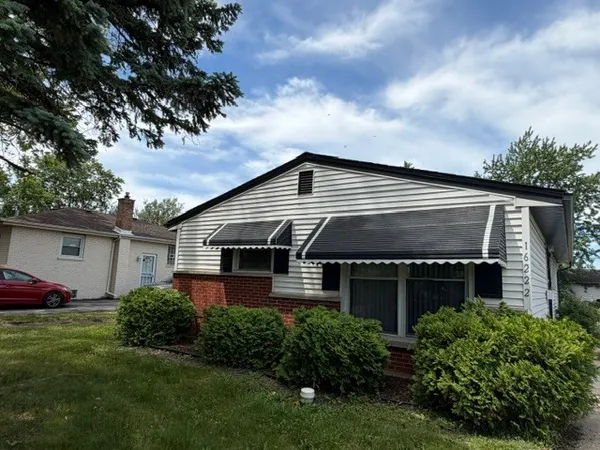$135,000 | 16222 Honore Avenue, Markham, IL 60428