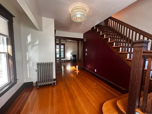 $2,550 | 79 Lawler Street, Holyoke, MA 01040