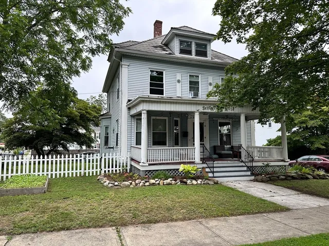 $2,550 | 79 Lawler Street, Holyoke, MA 01040
