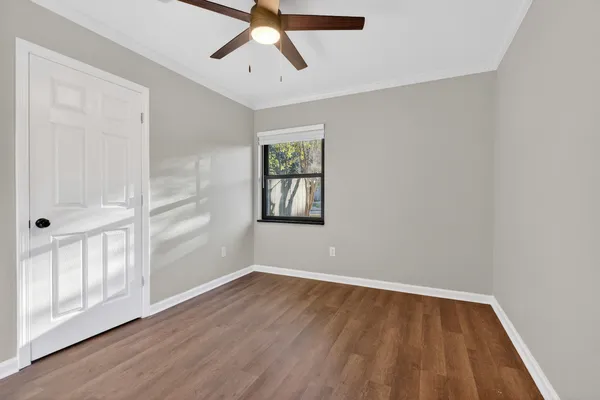 $2,200 | 420 Paradise Road, Niceville, FL 32578