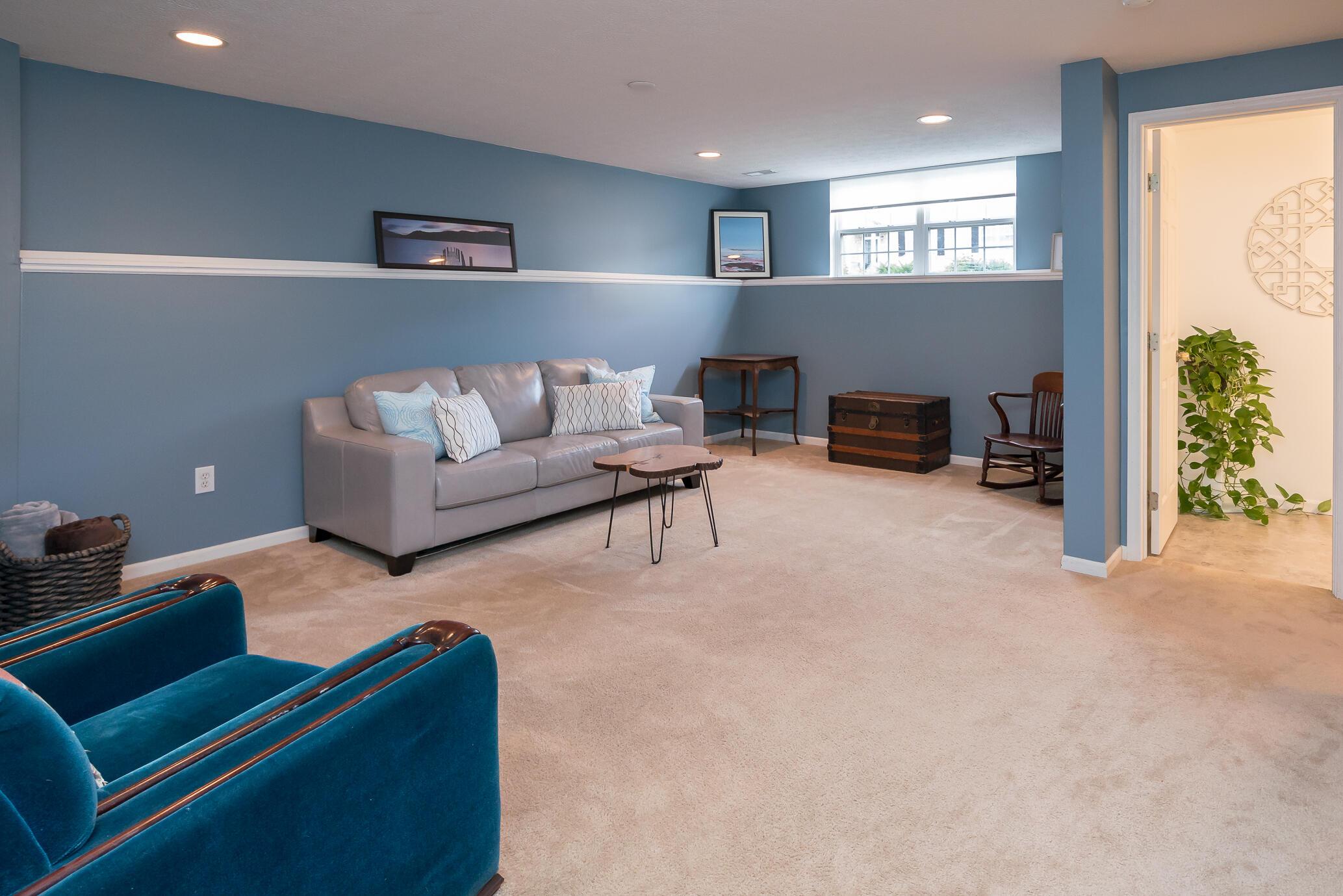 237 Millpond Road Sunbury, OH 43074 - Photo 12 of 29 Family Room