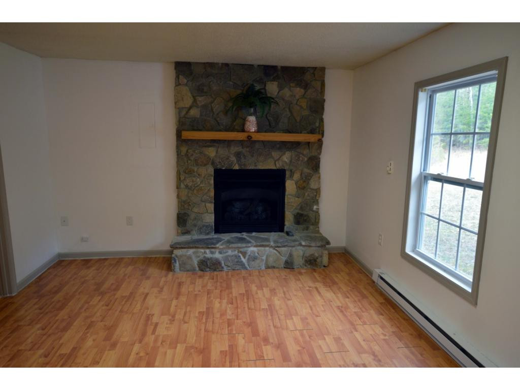 359 Hodge Branch Road Elizabethton, TN 37643 - Photo 13 of 21 Stone Fireplace