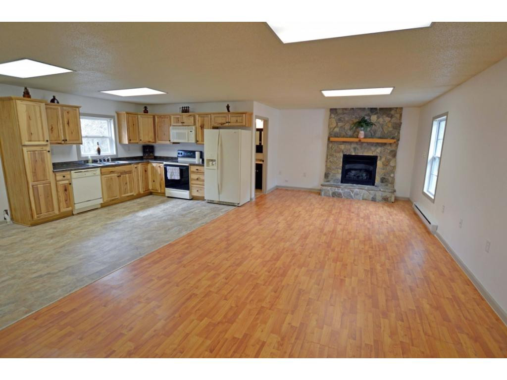 359 Hodge Branch Road Elizabethton, TN 37643 - Photo 4 of 21 Photo 4