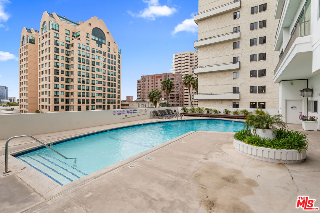 10501 Wilshire Boulevard, Unit 1605 Los Angeles, CA 90024 - Photo 5 of 27 a view of a large building