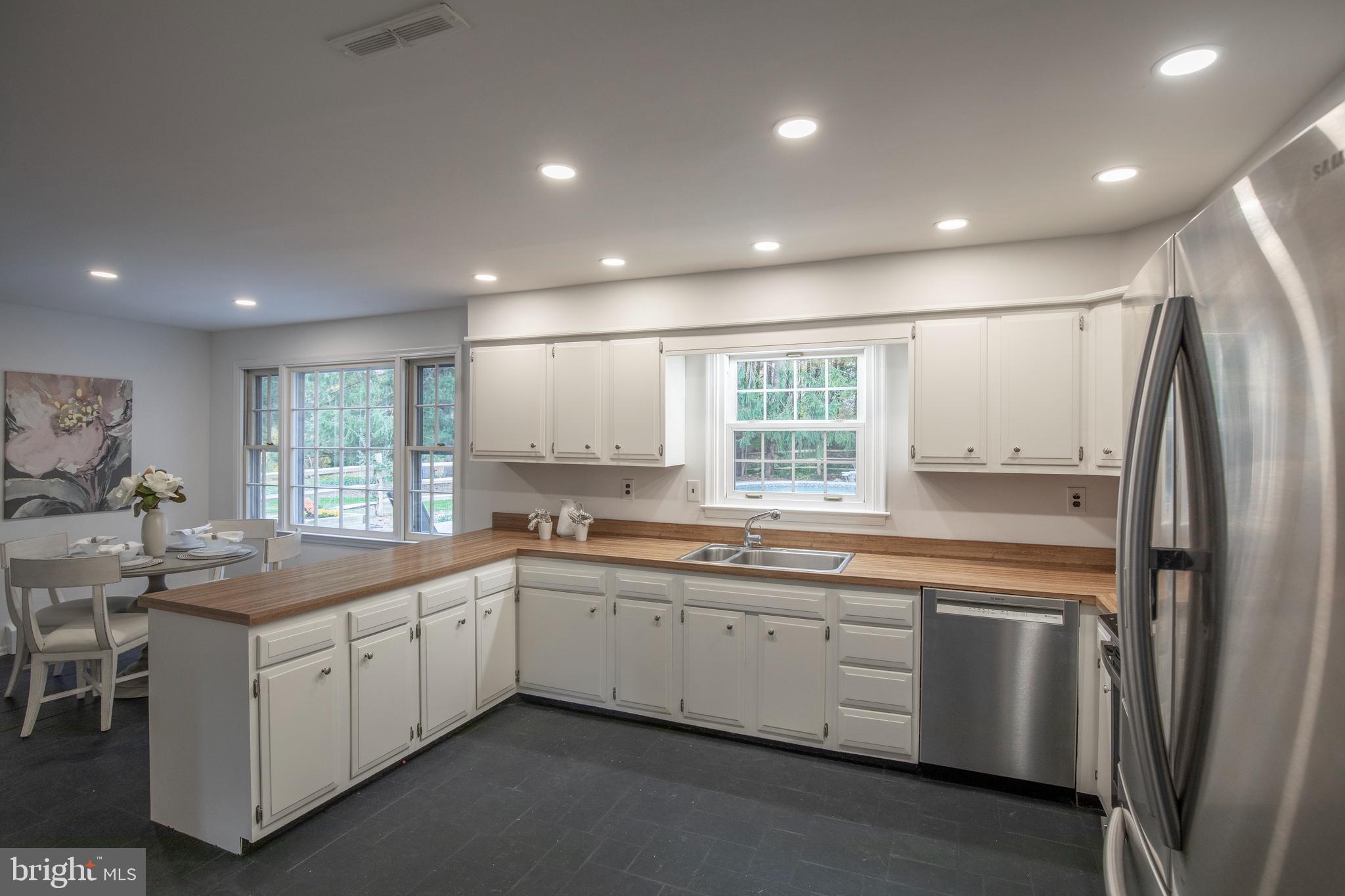 153 Ash Way Doylestown, PA 18901 - Photo 22 of 74 Kitchen