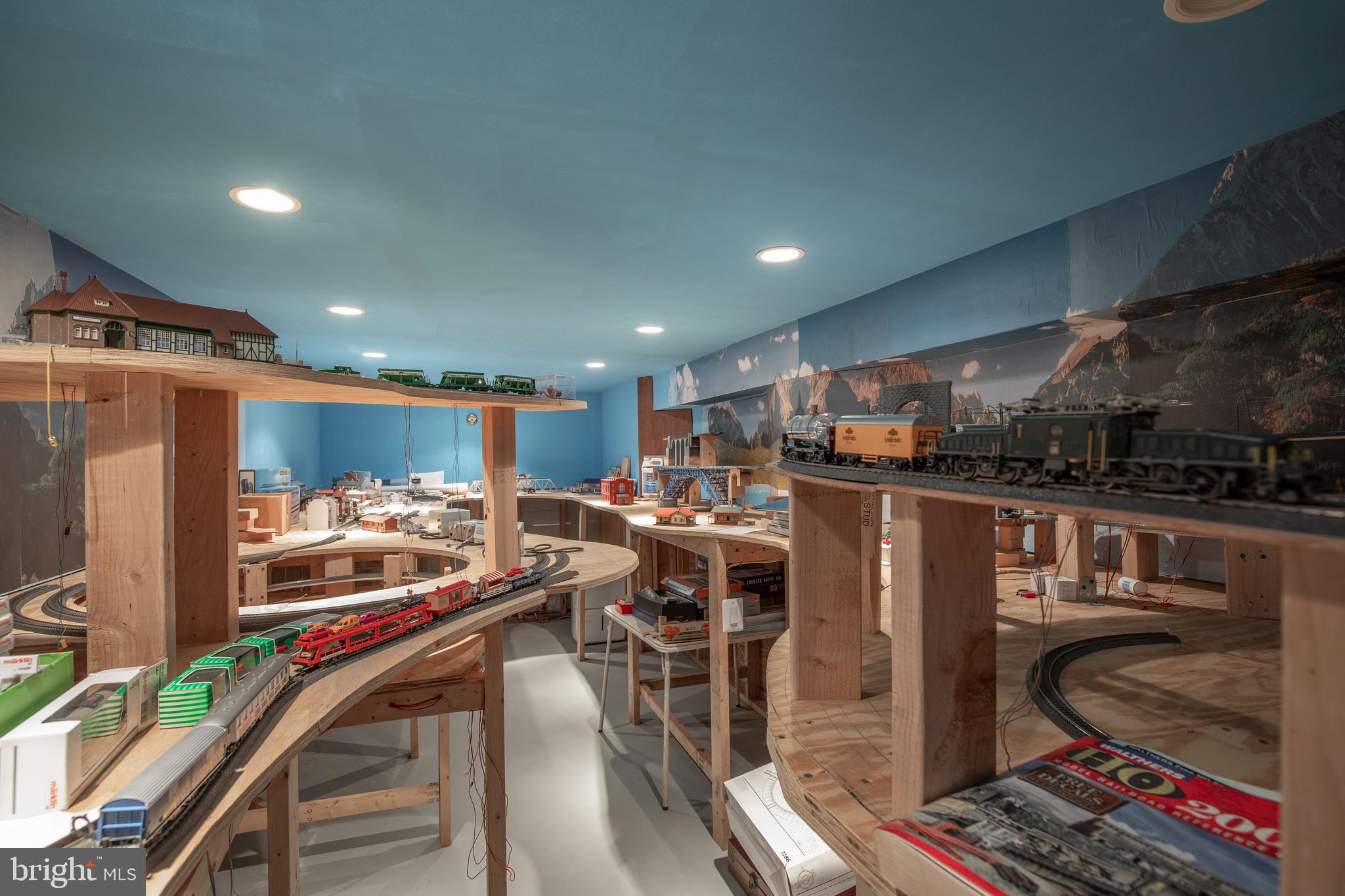 153 Ash Way Doylestown, PA 18901 - Photo 50 of 74 Hobby room