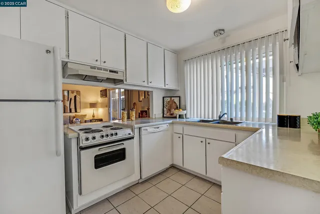 $499,000 | 146 Ascot Court, Unit 2, Moraga, CA 94556