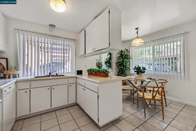 $499,000 | 146 Ascot Court, Unit 2, Moraga, CA 94556