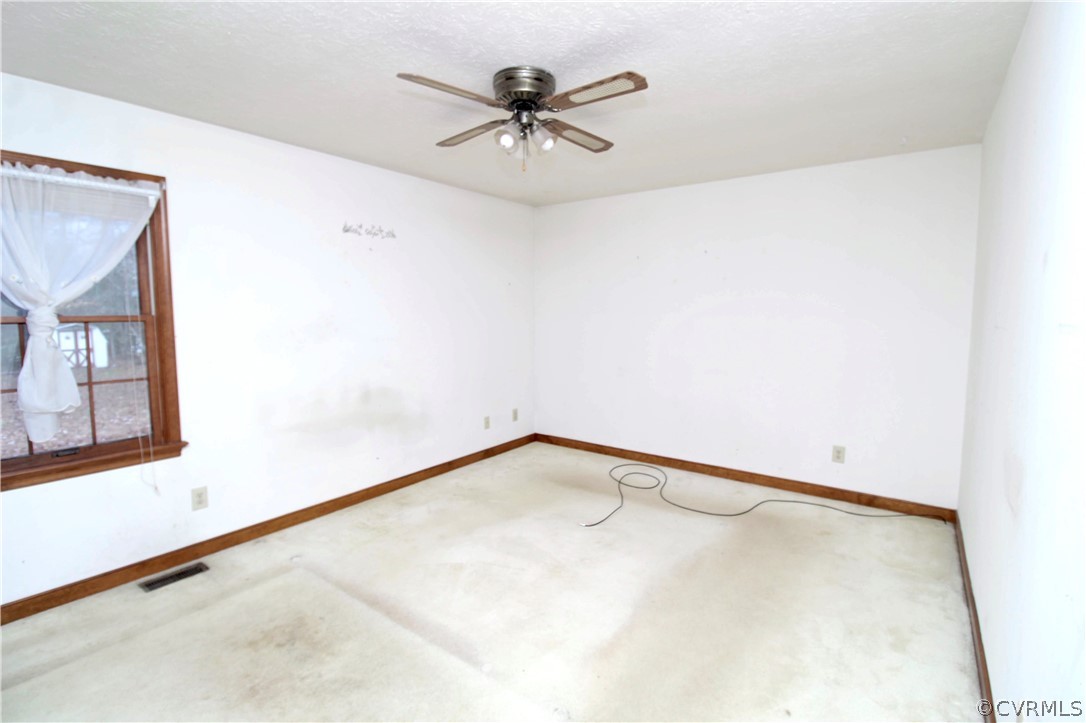 11250 Cosby Mill Road New Kent, VA 23124 - Photo 16 of 26 Gallery Image 16