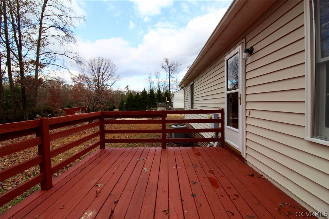 11250 Cosby Mill Road New Kent, VA 23124 - Photo 23 of 26 Gallery Image 23