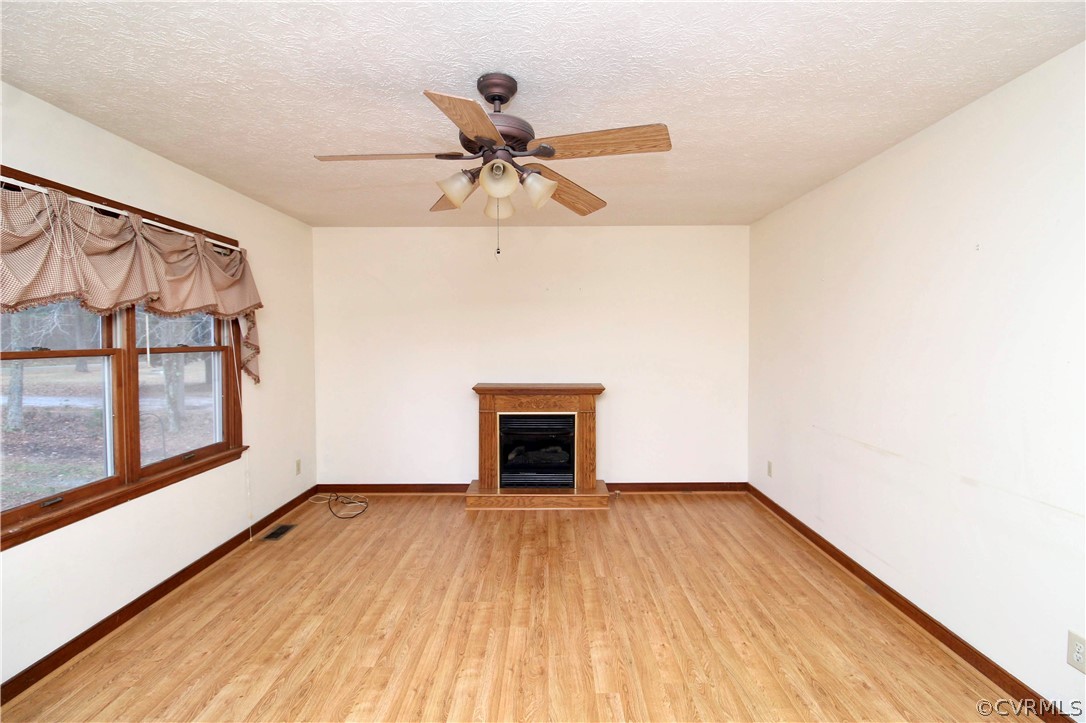 11250 Cosby Mill Road New Kent, VA 23124 - Photo 7 of 26 Gallery Image 7