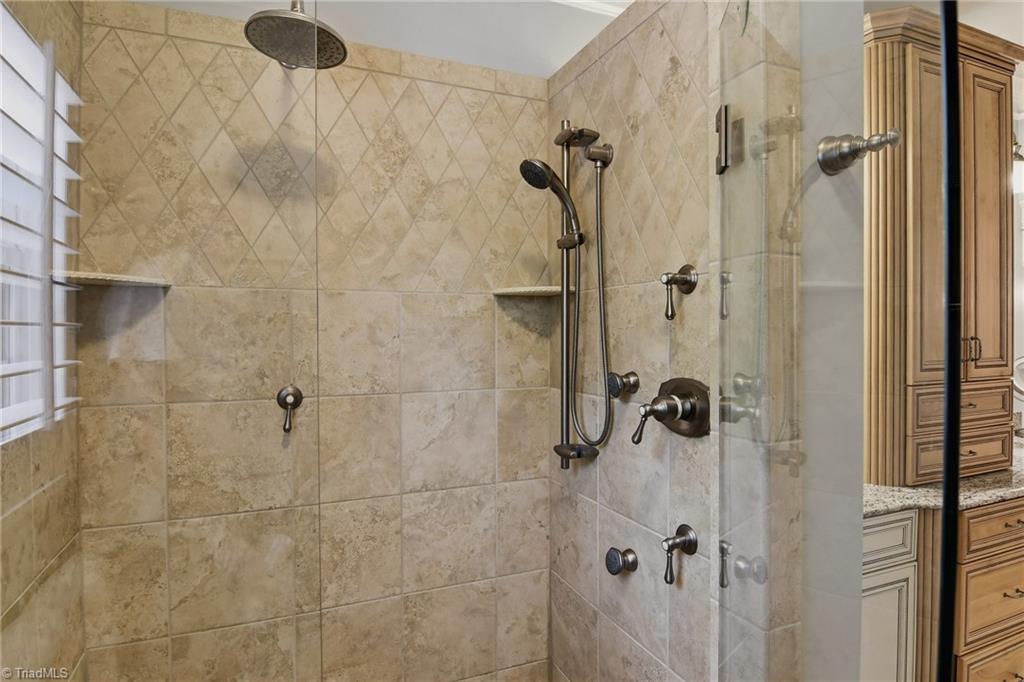 108 Ridgemere Court Winston-Salem, NC 27106 - Photo 20 of 47